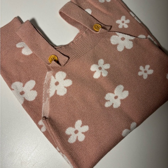 SHEIN Pink Floral Knit Baby Romper - Picture 7 of 7